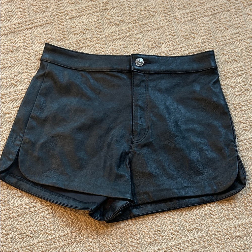 H&M Black High Waist Women's Shorts